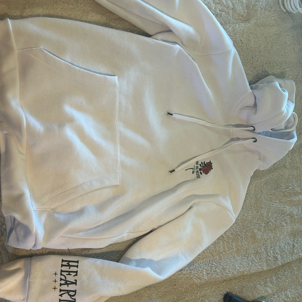 Sweat shirt